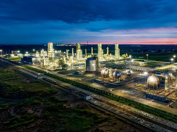 “十四五”期间，中国石化在四川发现8个大中型油气田